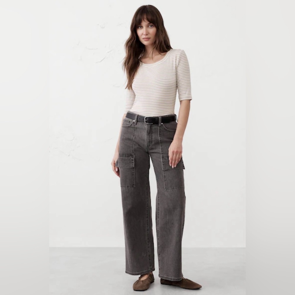 Banana Republic Midrise straight cargo Jeans
